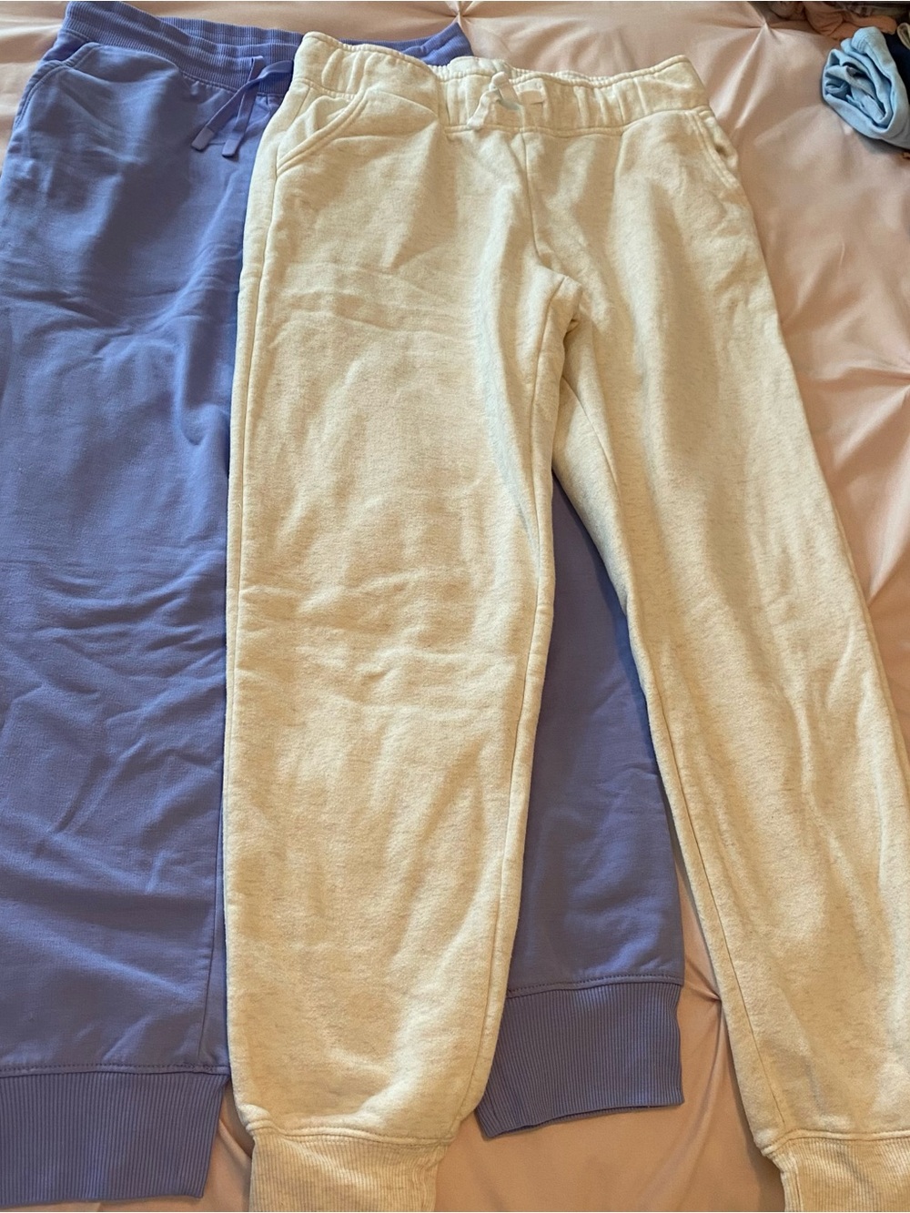 all in motion and SO Girls Fleece Joggers in Cream and Light Blue